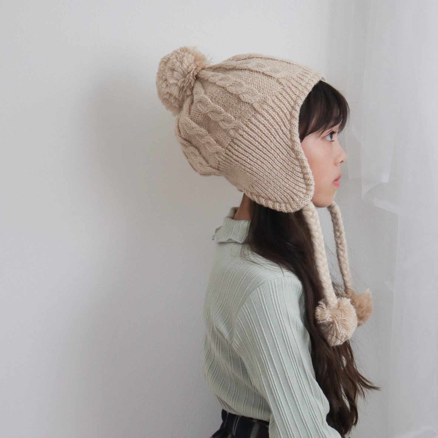 SNK020 キッズ ポンポンニット帽 耳あて 保温 防寒